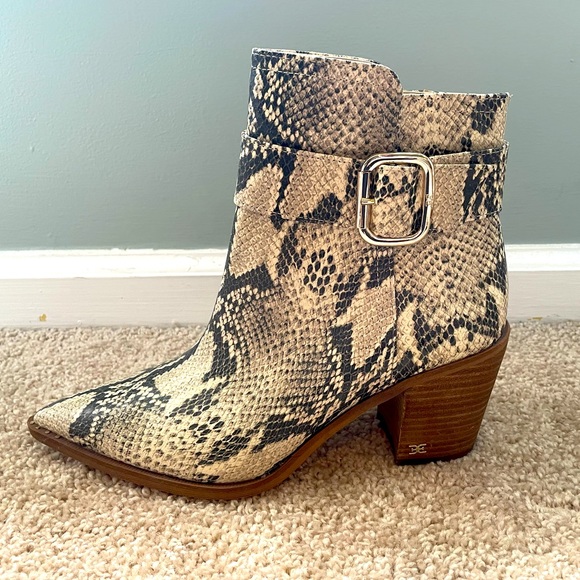 Sam Edelman Leonia Snake print Buckle Booties - Picture 2 of 7